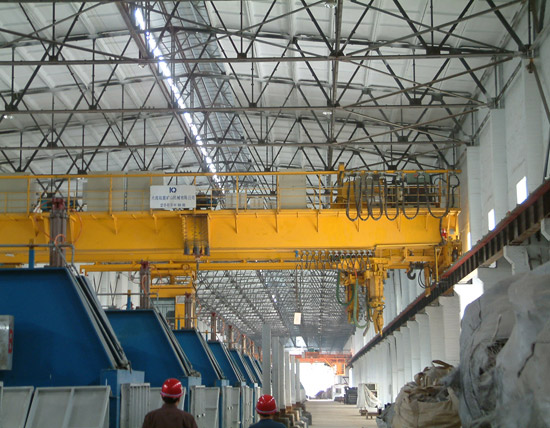 簡易電解多功能起重機(jī)用于宜昌，六盤水等鋁廠